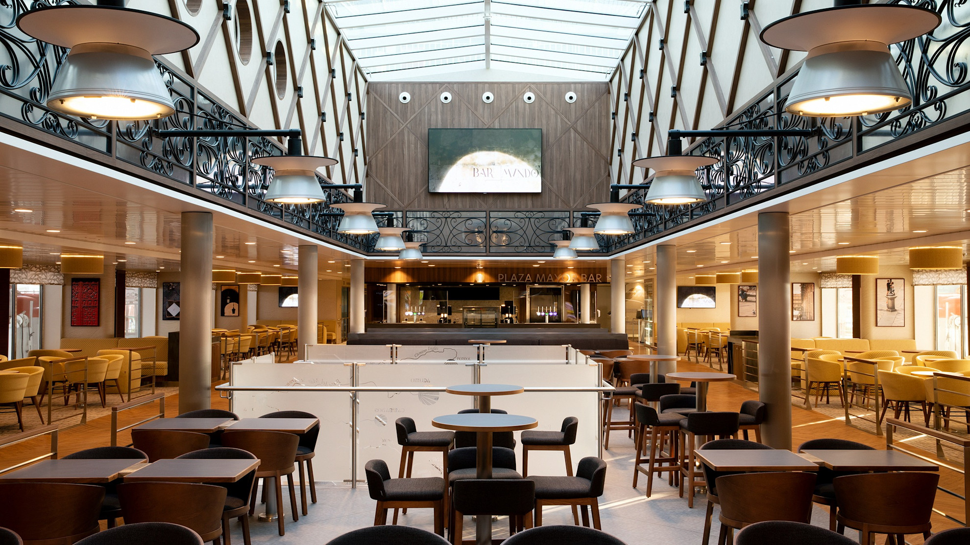 The Sky Bar aboard Brittany Ferries 澳洲幸运10十168体彩开奖网' Salamanca